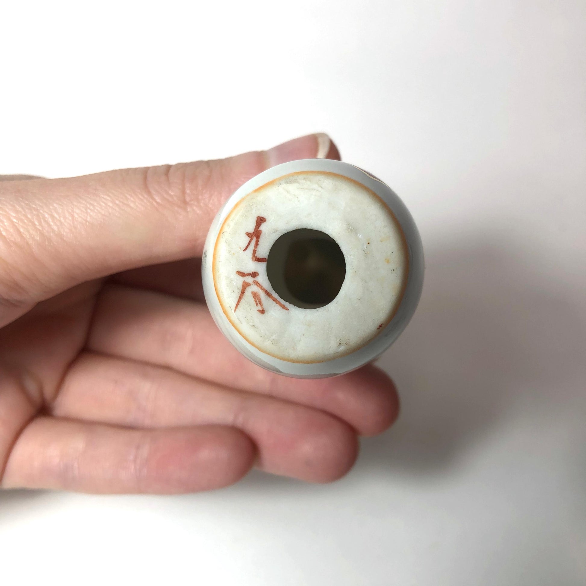 Cute Japanese figurine set - porcelain kokeshi dolls - a boy and a girl