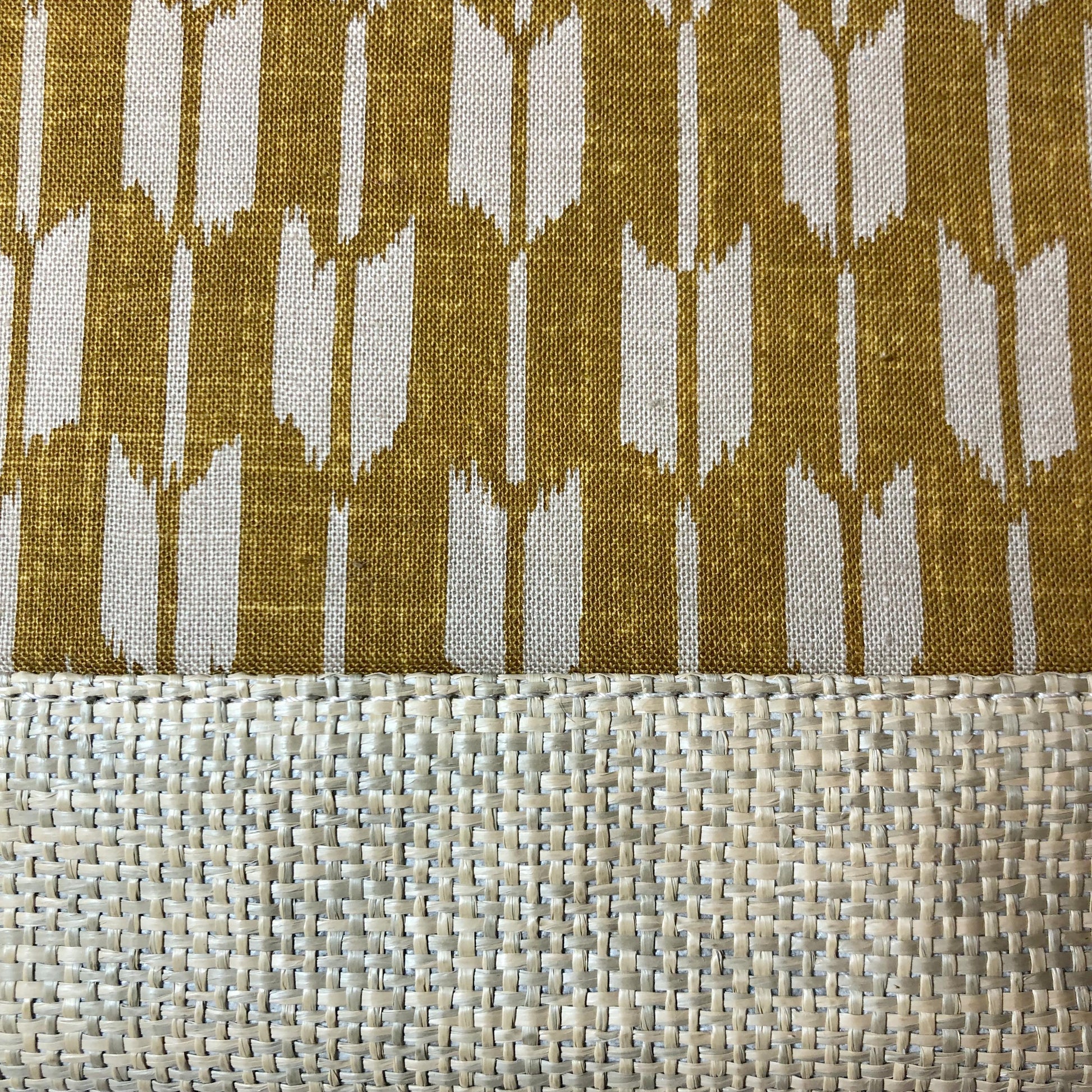 Casual cotton handbag with yagasuri pattern and bamboo handles