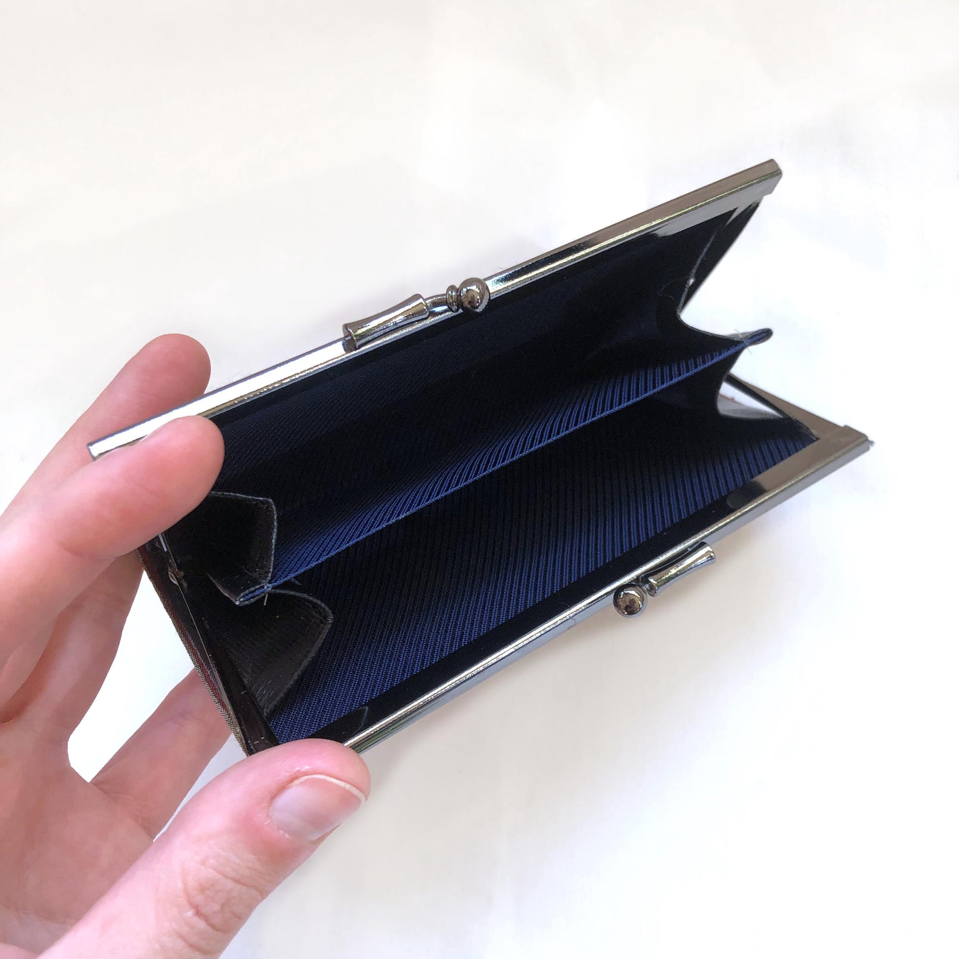 Elegant Japanese wallet - striped silk Chichibu ori