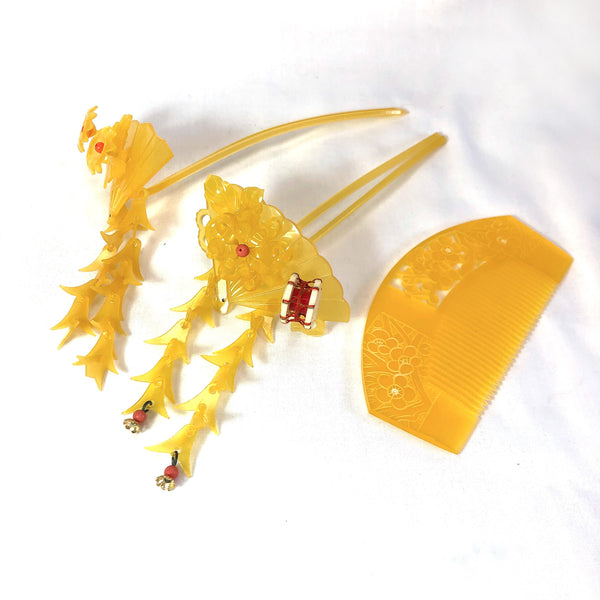 Vintage Japanese hair accessory set - hairpins and a comb with floral motifs
