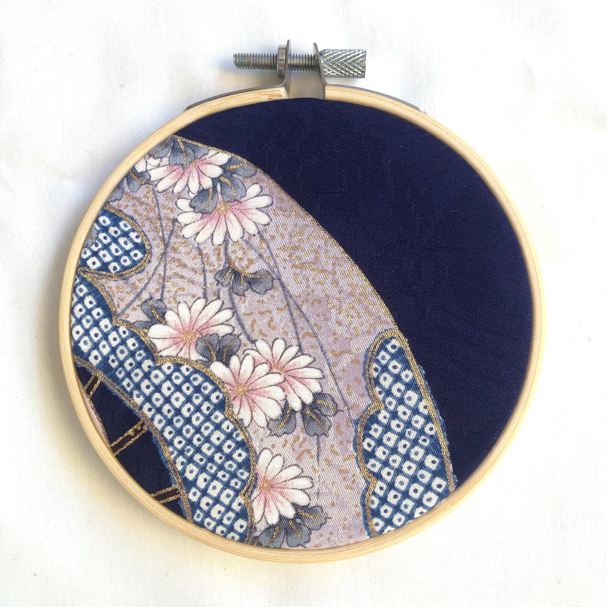 Vintage kimono wall hanging - tondo 10cm