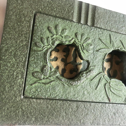 Big Japanese iron cast ashtray - three friends of winter