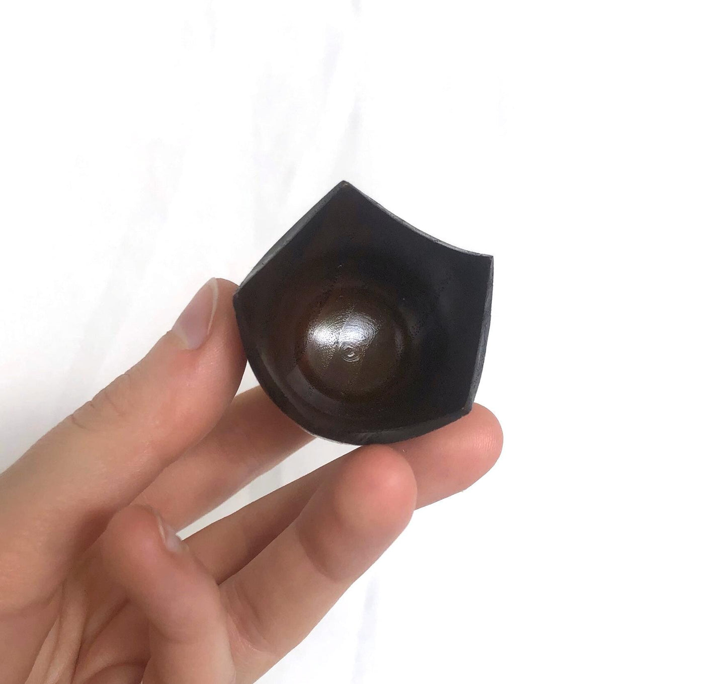 Japanese lacquer container - miniature eggplant