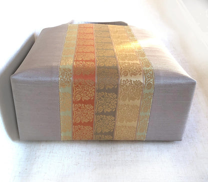 Obi remake tote bag - light gray and pastel jacquard