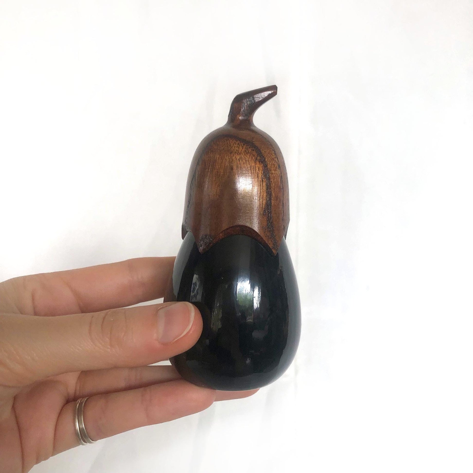 Japanese lacquer container - miniature eggplant