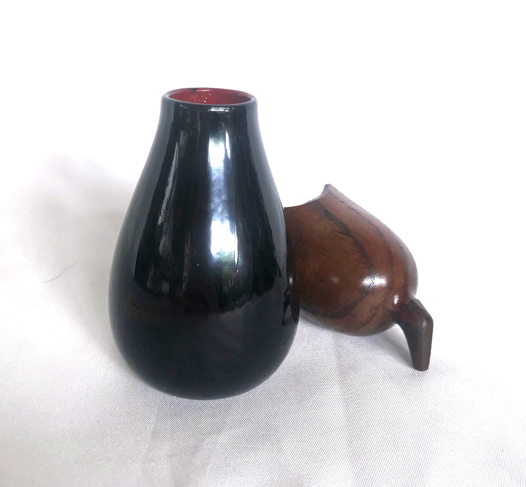 Japanese lacquer container - miniature eggplant