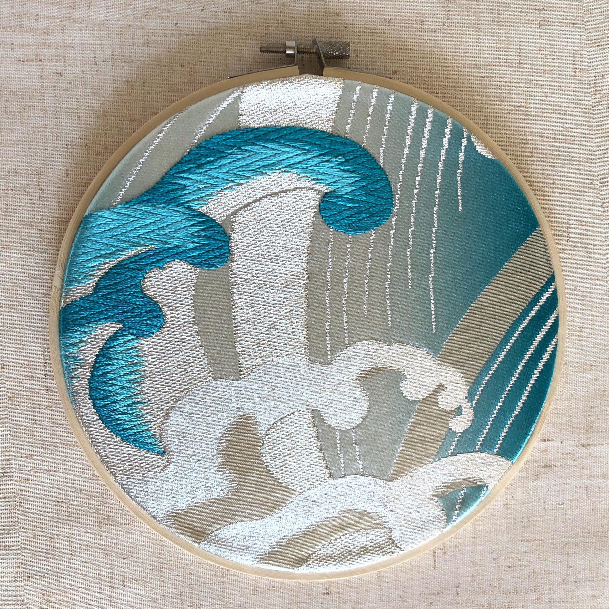 Vintage silk obi wall hanging - tondo 18cm (Series II)