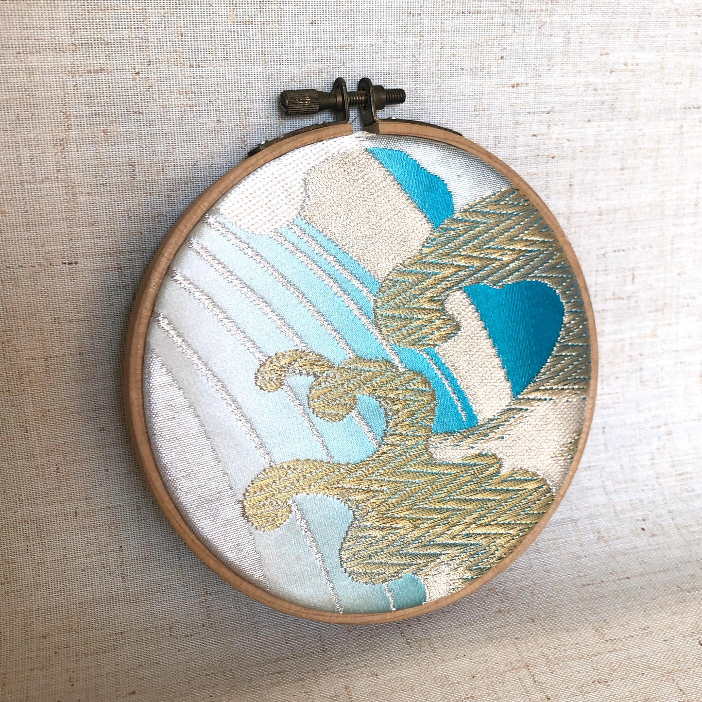 Vintage silk obi wall hanging- tondo 15cm