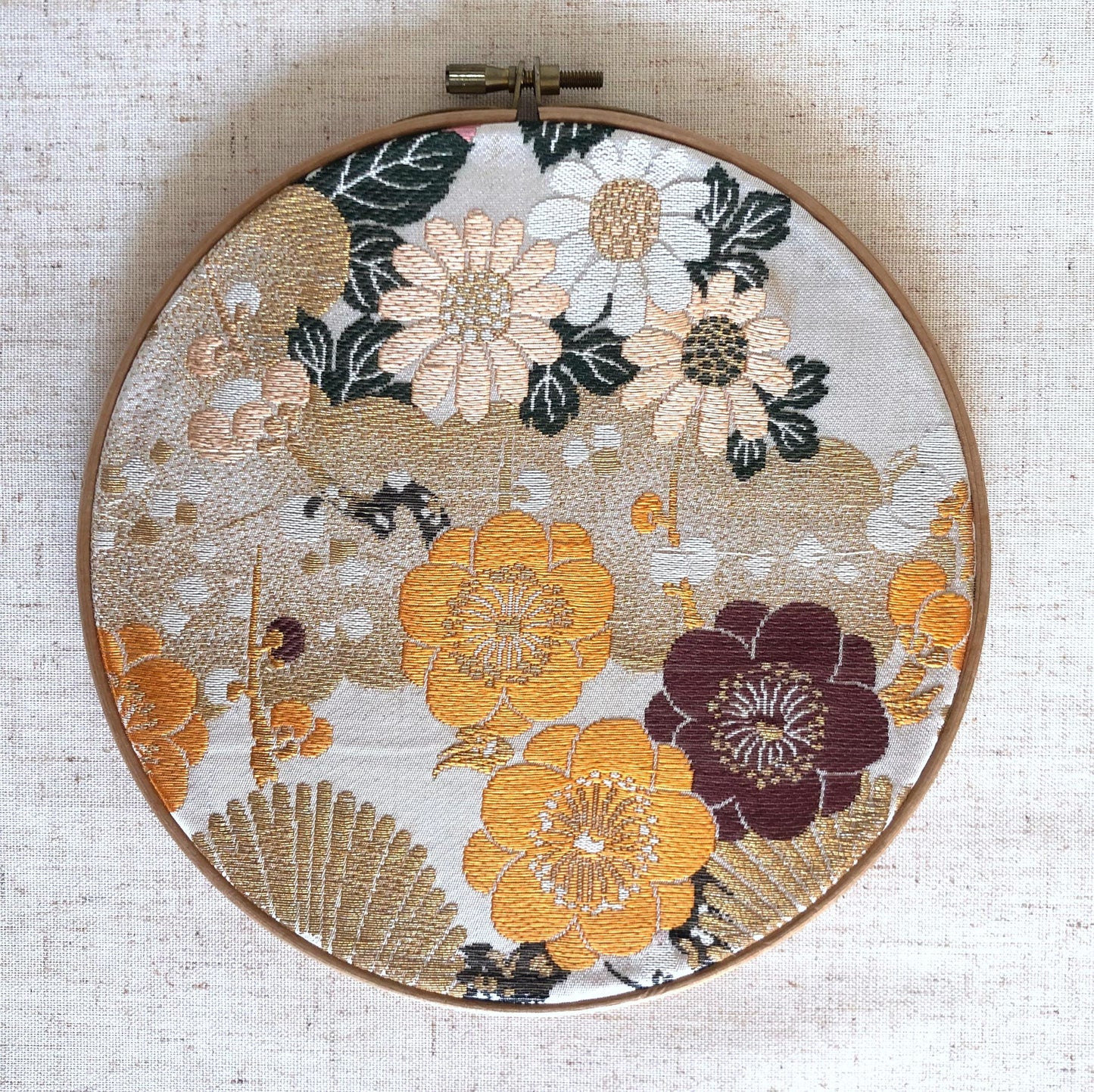 Vintage silk obi wall hanging - tondo 18cm (Series I)