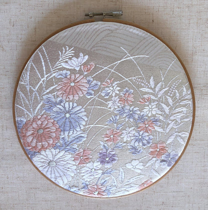 Vintage silk obi wall hanging - tondo 18cm (Series I)