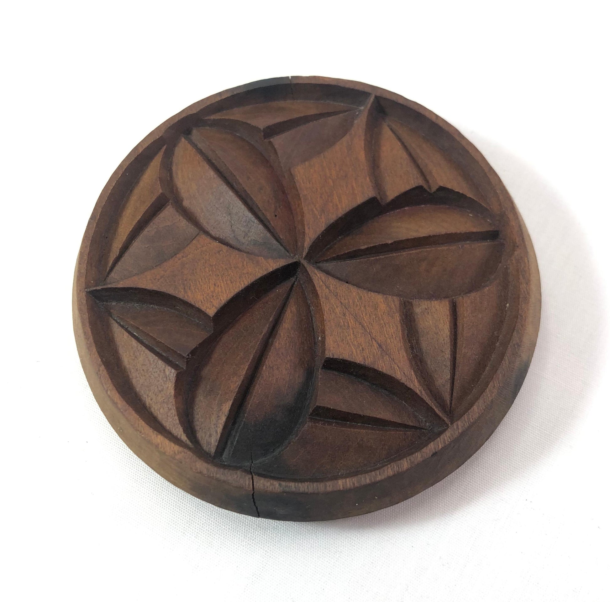 Vintage Japanese wagashi press mold - family crest (set of 4)