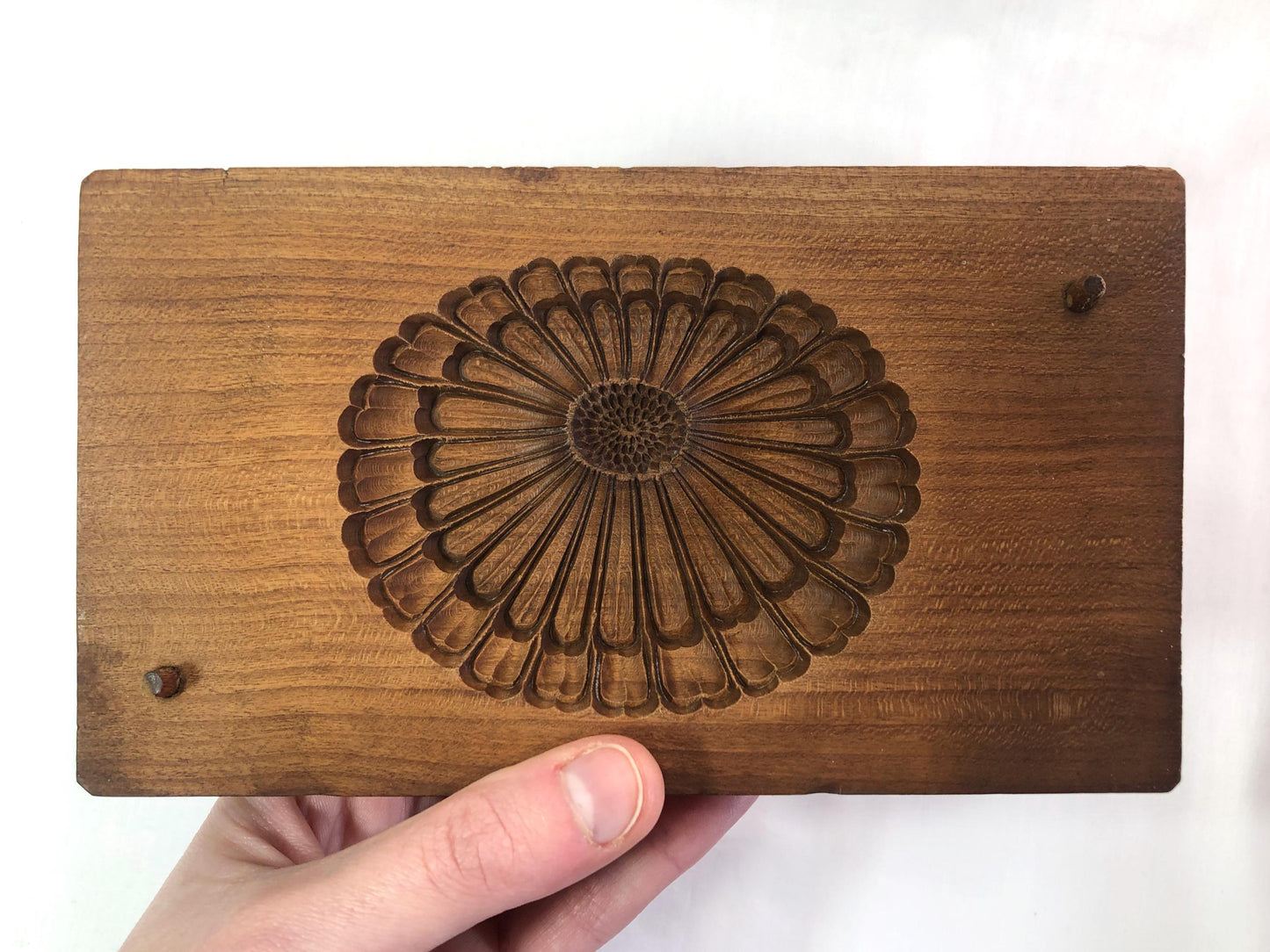 Vintage Japanese wagashi press mold - chrysanthemum flower