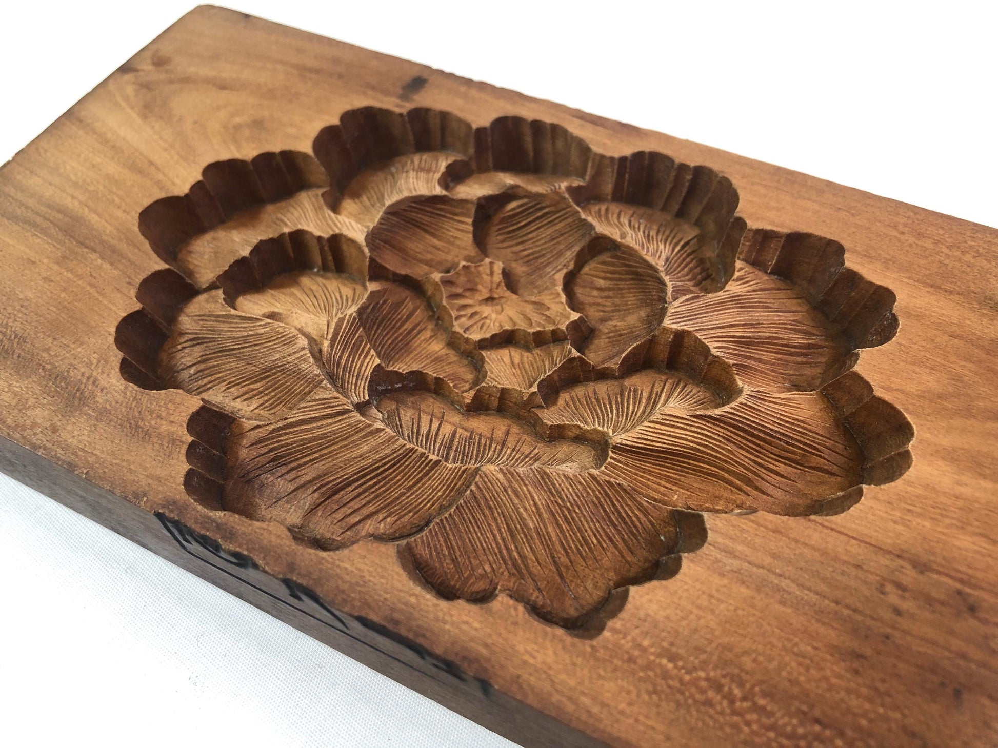 Vintage Japanese wagashi press mold - peony flower