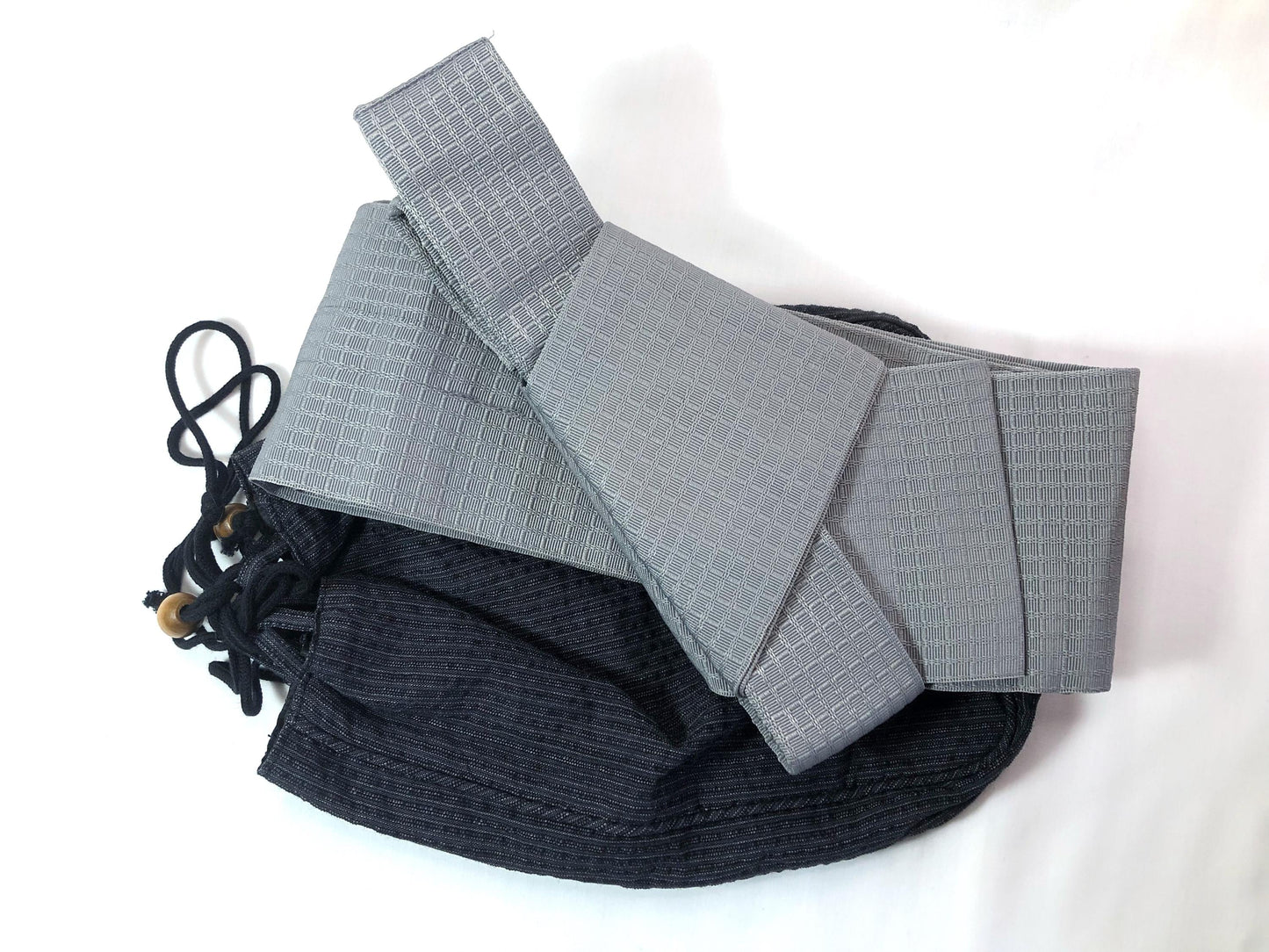 Instant narrow kaku obi set - light gray obi and navy kinchaku bag