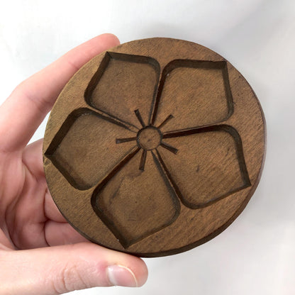 Vintage Japanese wagashi press mold - family crest (set of 4)