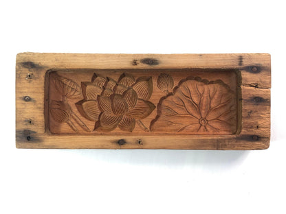 Vintage Japanese wagashi press mold - lotus flower