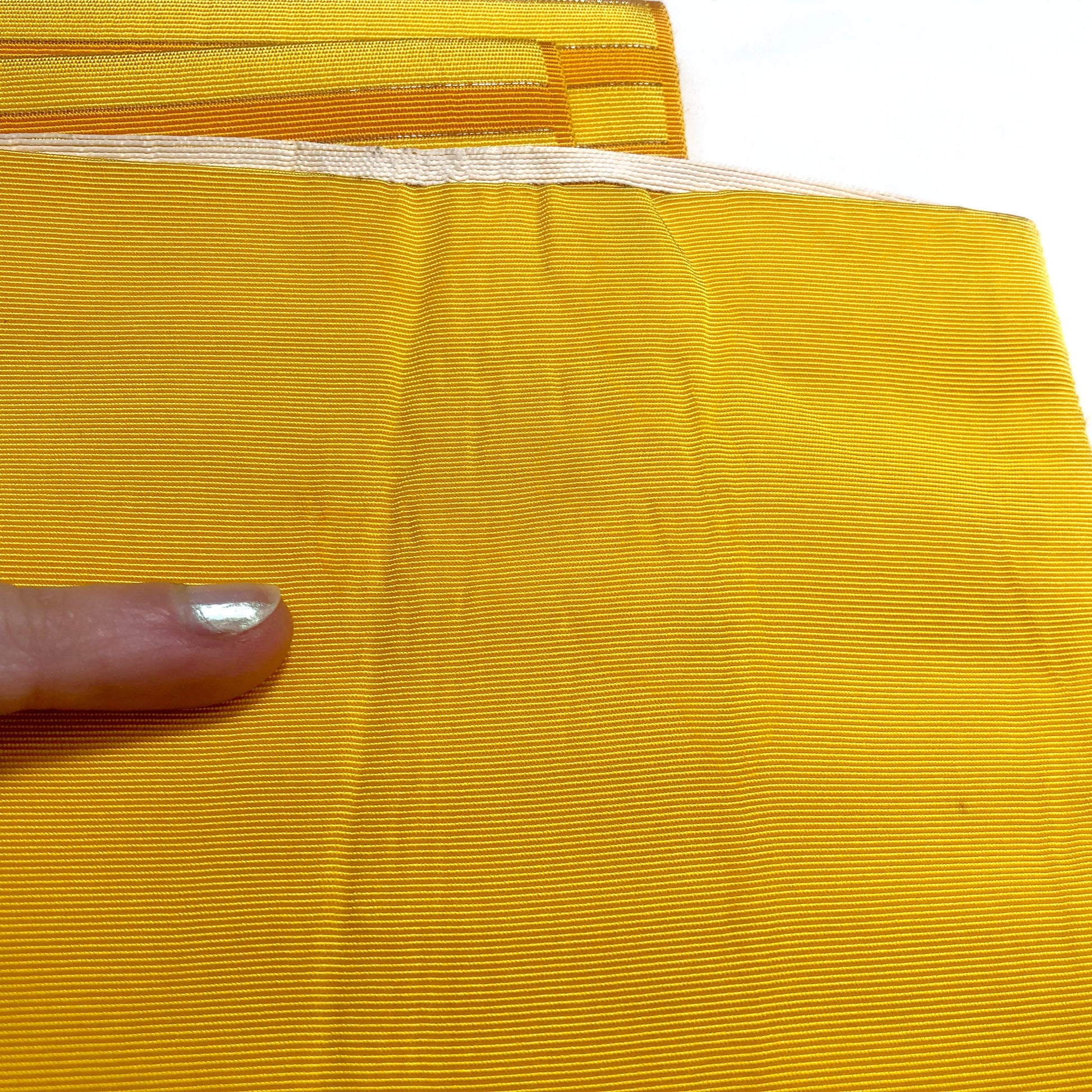 Simple Japanese hanhaba obi - yellow and white stripes