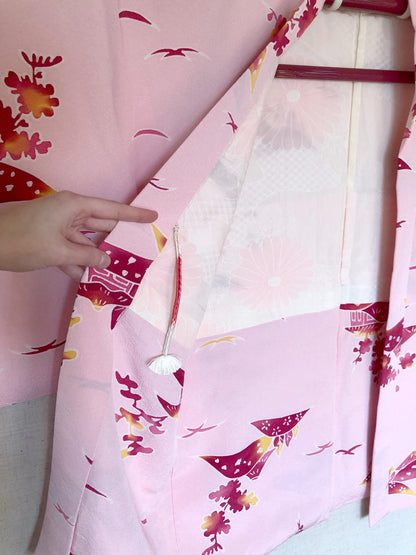 Vintage Japanese kimono coat haori - light pink with village houses