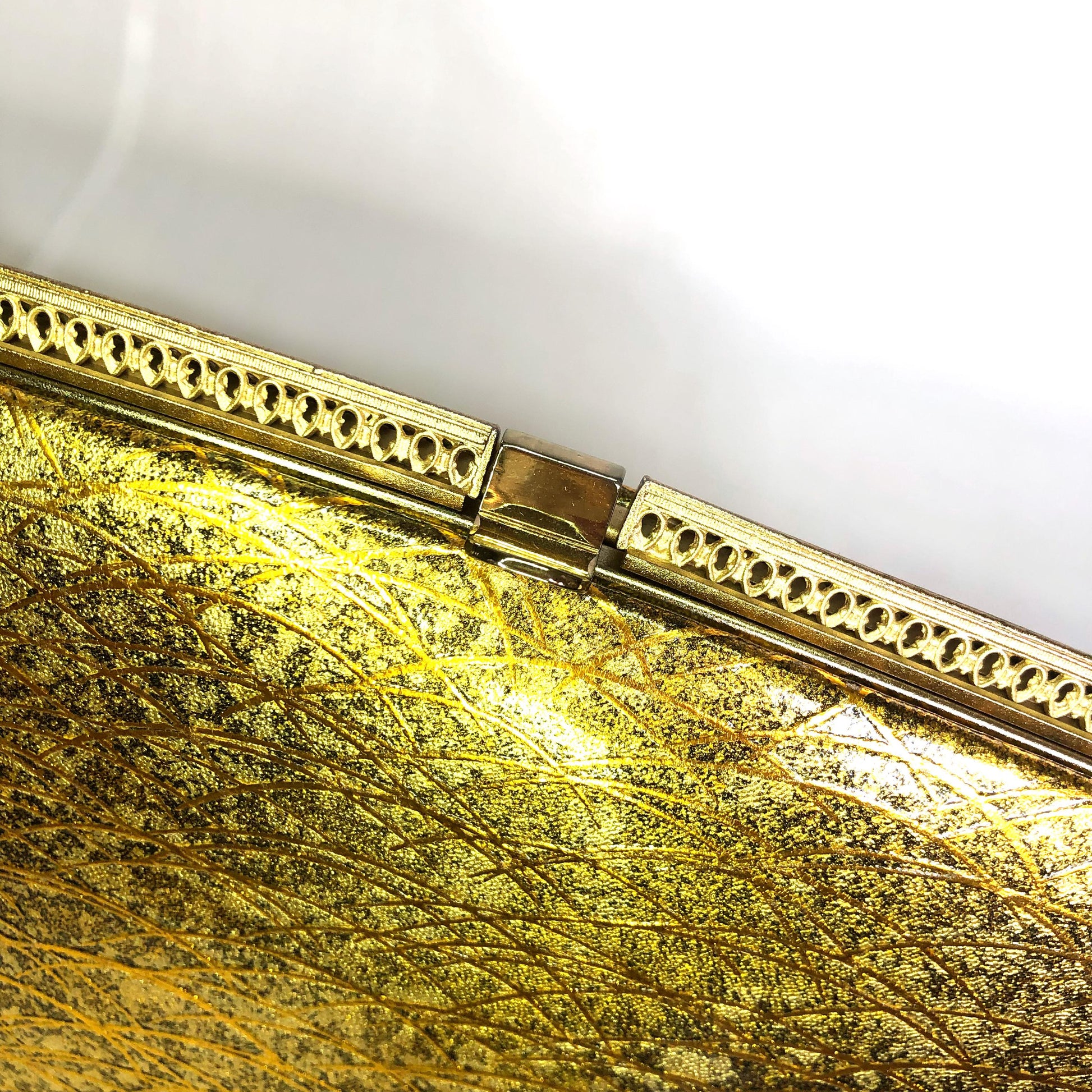 Vintage kimono handbag - golden patent leather with traditional motif