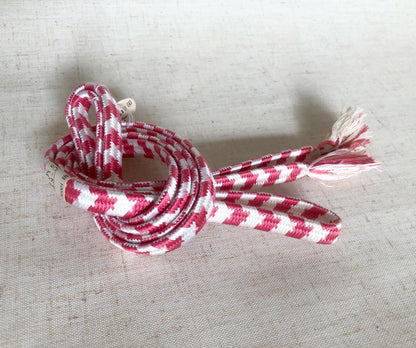Vibrant silk obijime - thin belt with tassels - dark pink and white hound tooth
