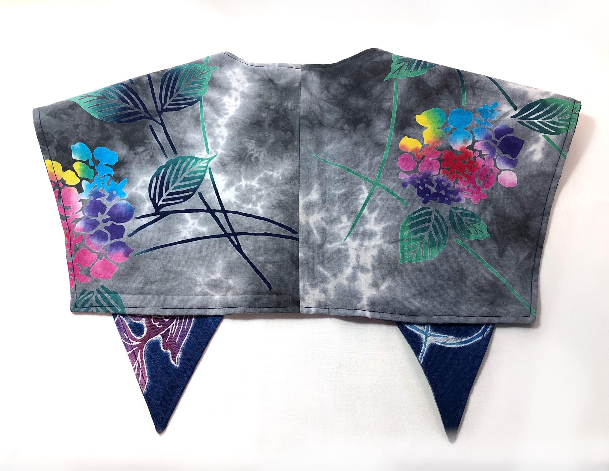 Handmade reversible sailor collar - kimono remake - goldfish and hydrangeas