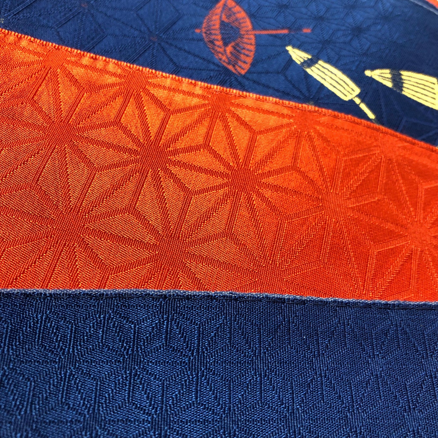 Reversible Japanese hanhaba obi - red and blue with tiny umbrellas pattern