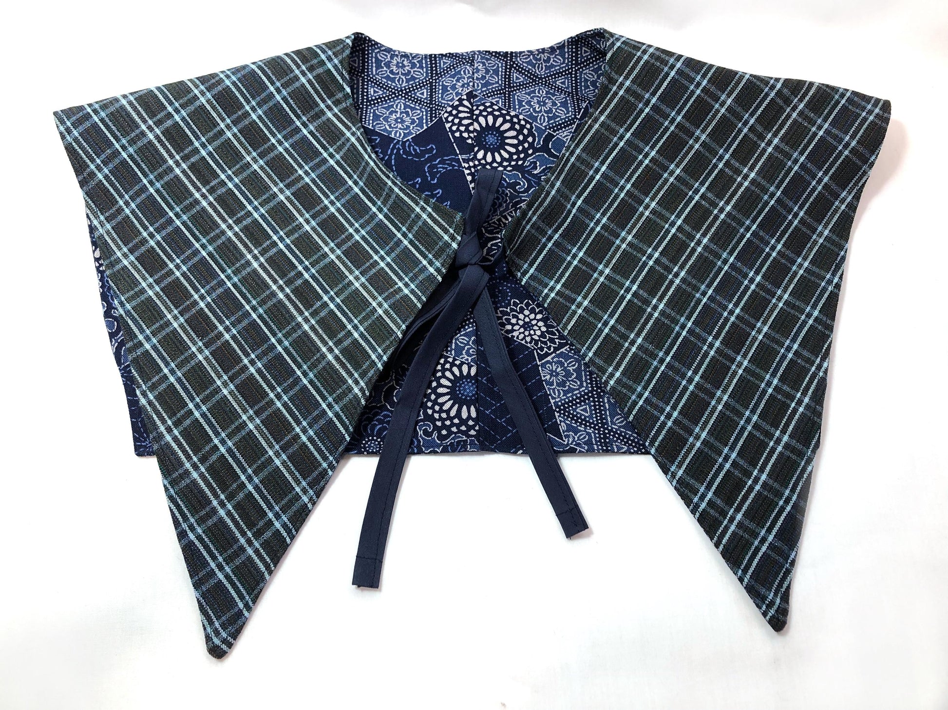 Handmade reversible sailor collar - kimono remake - blue patchwork