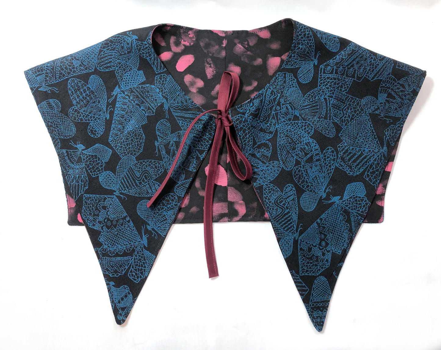 Handmade reversible sailor collar - kimono remake - blue butterflies and pink dots