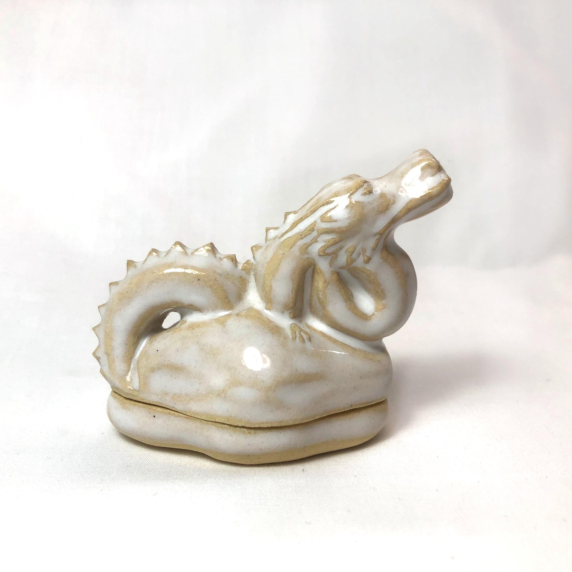 Miniature incense dish / trinket box - Japanese dragon