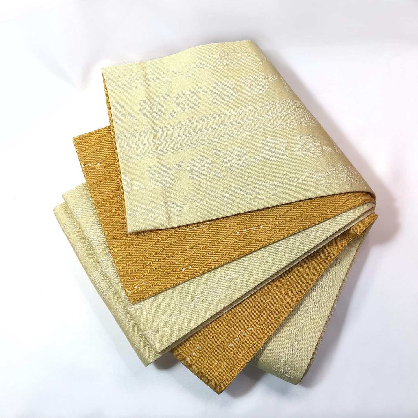 Reversible Japanese hanhaba obi - sparkly light yellow and ochre roses