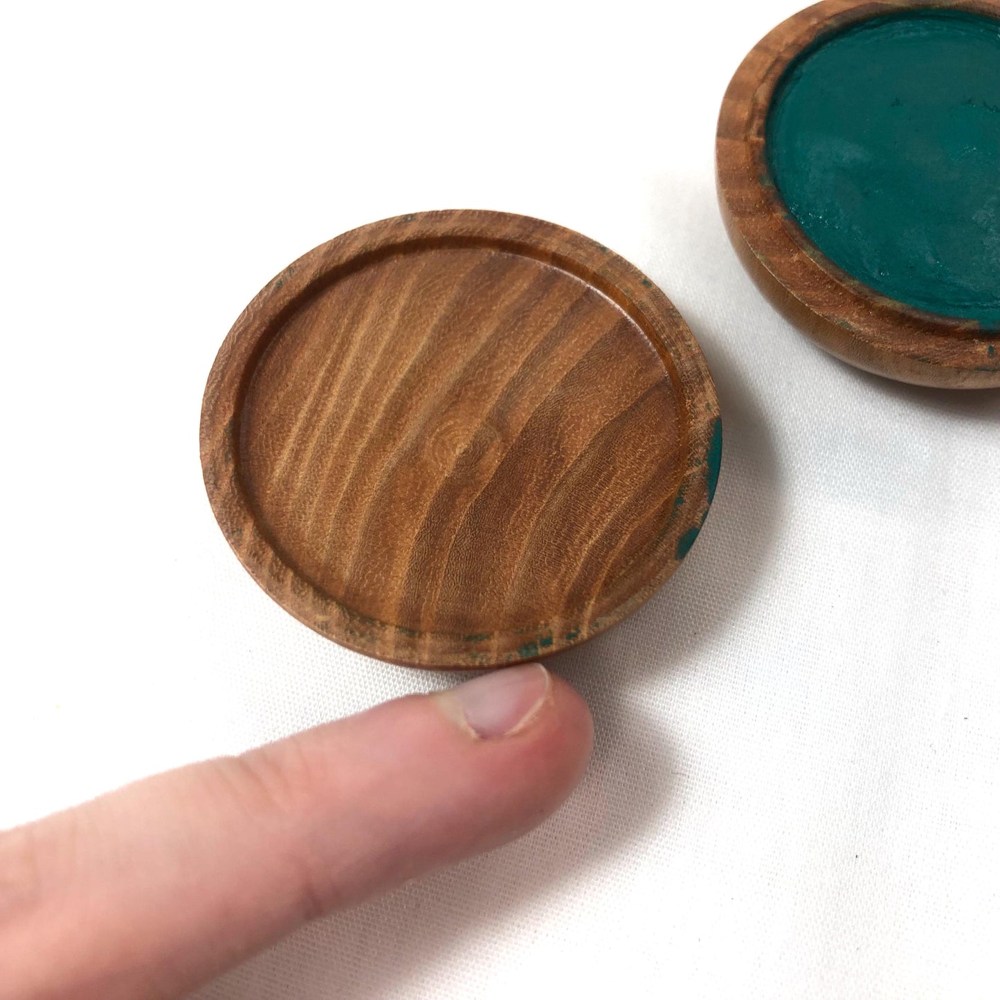 Japanese stamp in a wooden box - green