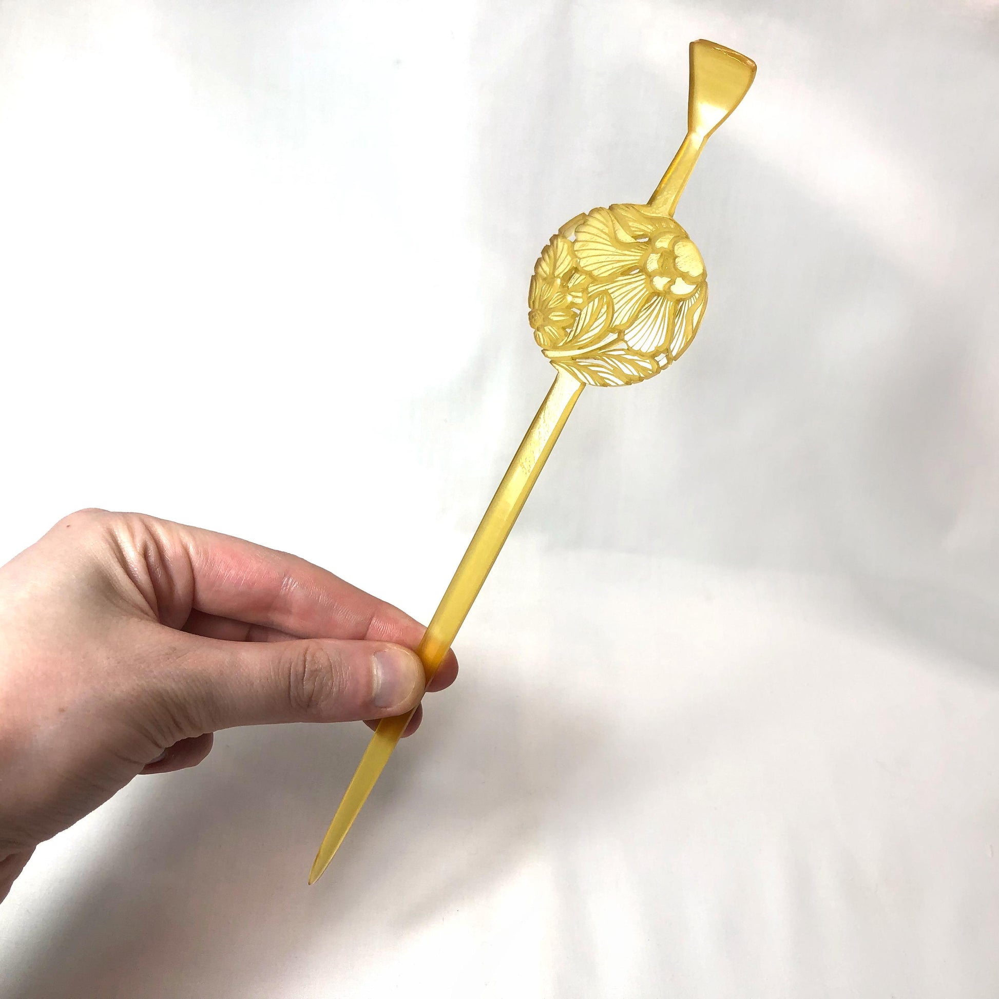 Vintage Japanese hair accessory set - a comb and hairpins (set of 4)