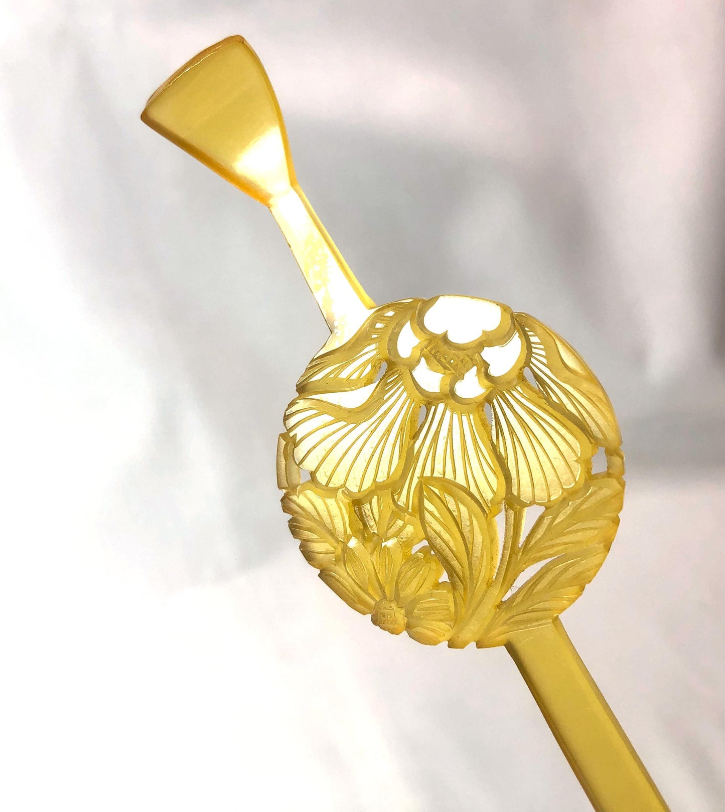 Vintage Japanese hair accessory set - a comb and hairpins (set of 4)