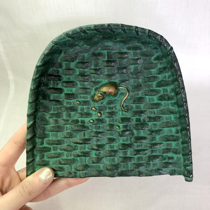 Japanese iron cast dish - mouse on a rice scoop