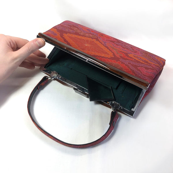 Vintage kimono handbag Ooshima tsumugi - red silk taffeta with abstract pattern