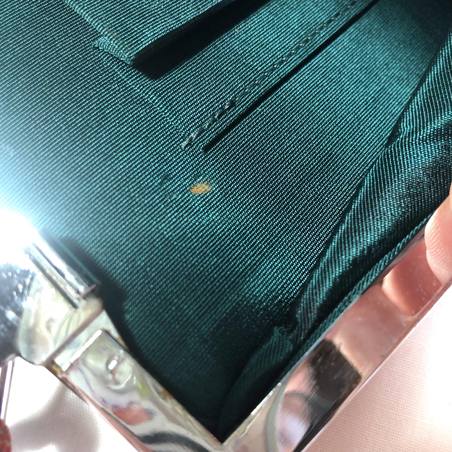 Vintage kimono handbag Ooshima tsumugi - red silk taffeta with abstract pattern