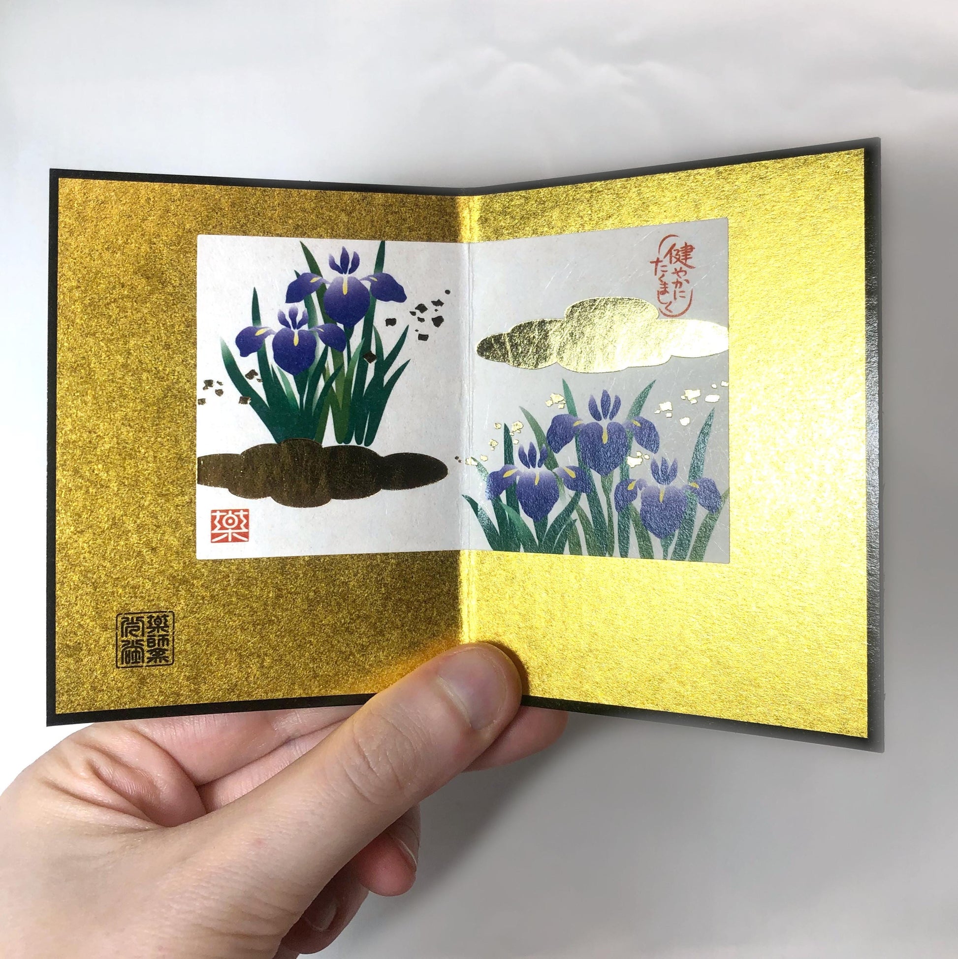 Japanese helmet kabuto - miniature ceramic figurine