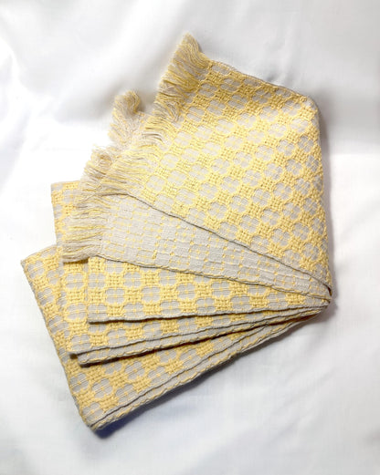 Casual Japanese hanhaba obi - light beige and yellow mesh pattern