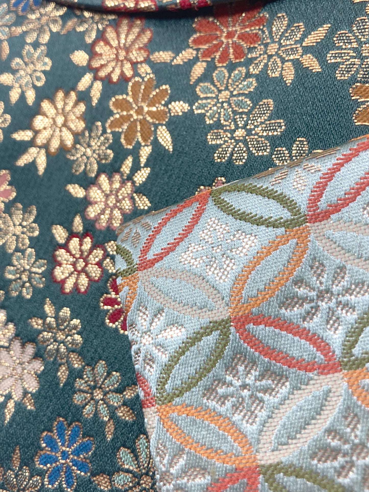 Miniature Japanese pouches - green brocade - set of 2