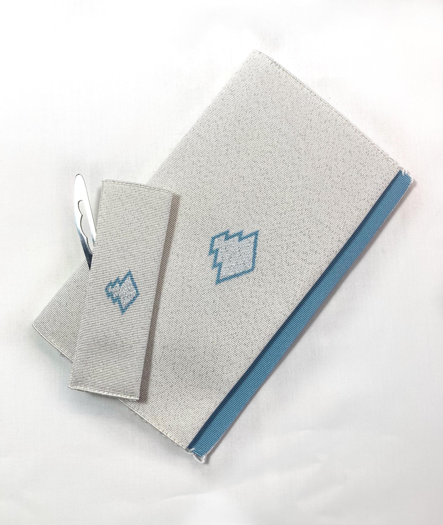 Vintage Japanese slim wallet /kaishi ire - light blue and silver with a matching food pick