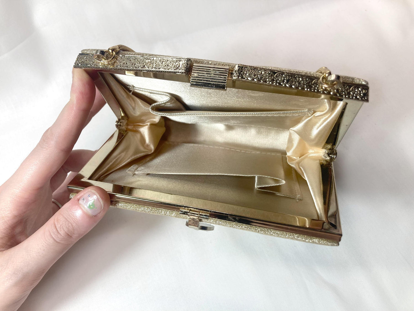 Vintage miniature handbag - golden with wavy pattern