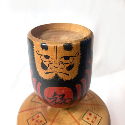 Wooden Daruma figurine - dice game