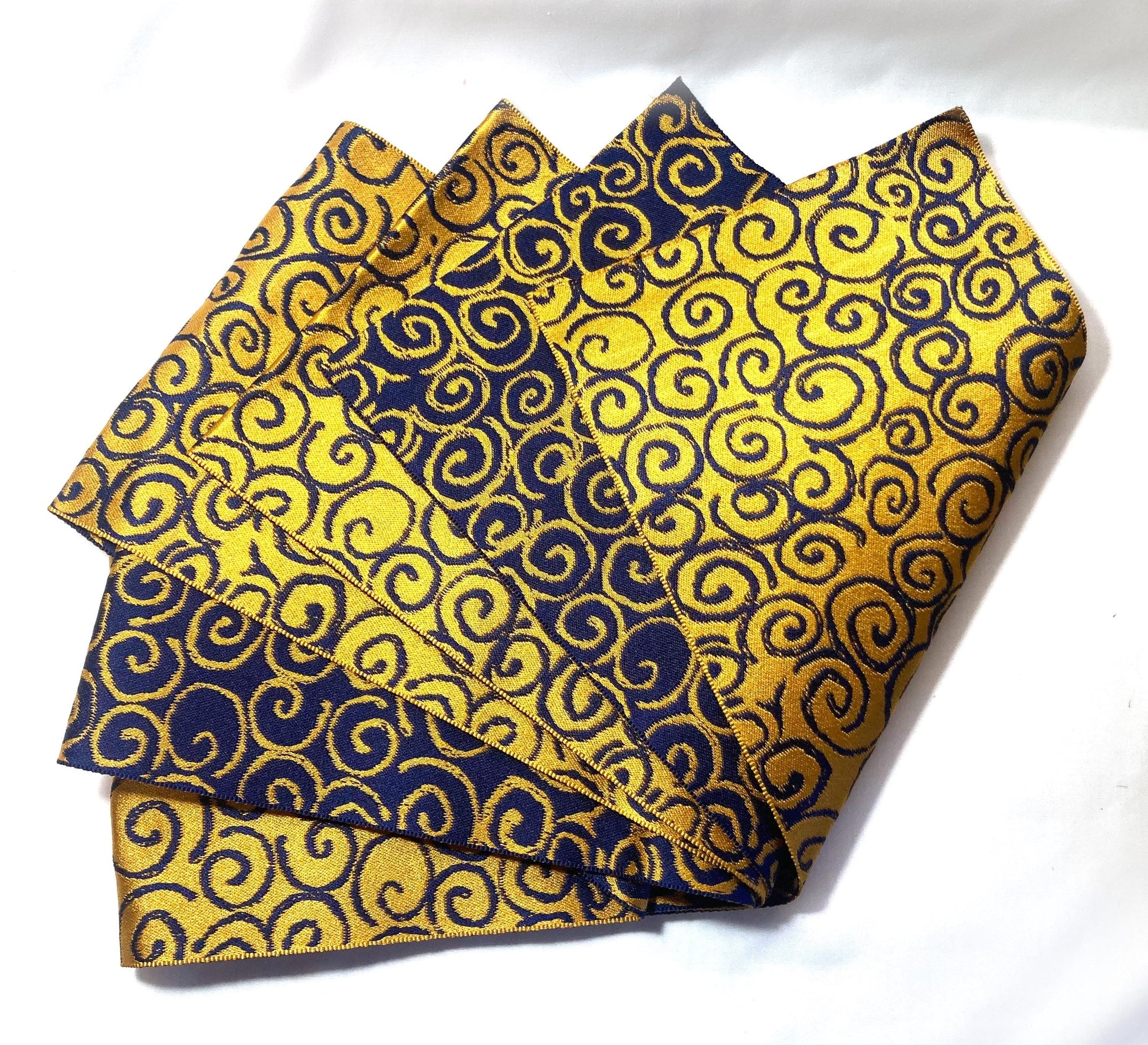Playful Japanese hanhaba obi - black-blue and yellow swirls
