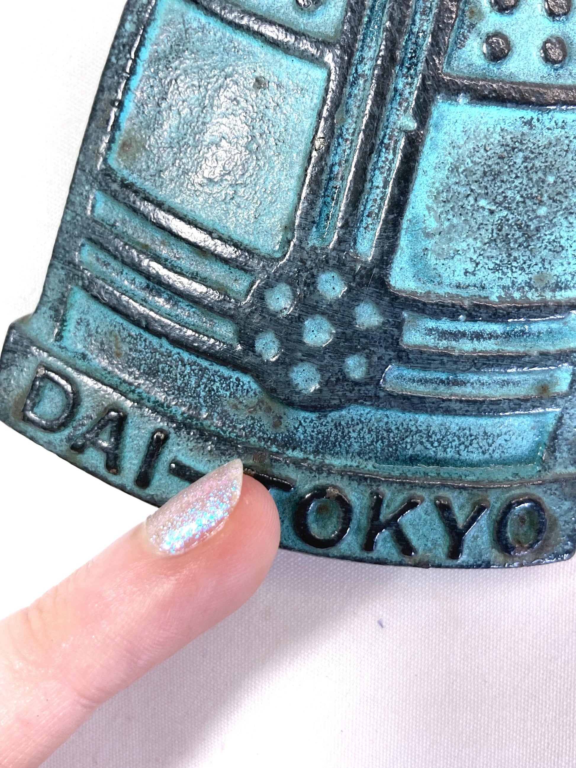 Japanese iron cast paperweight - temple bell