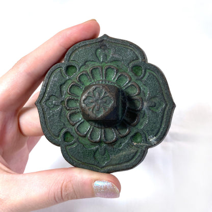 Japanese iron cast paperweight - ornament from Byodo-in temple