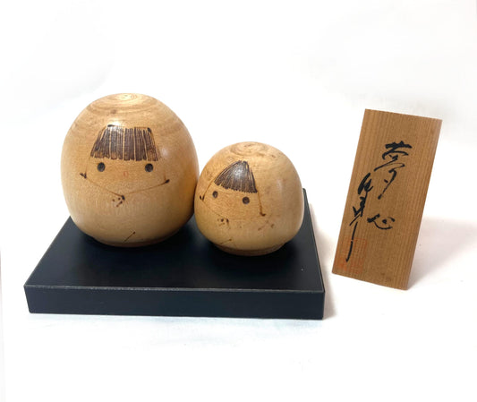Traditional Japanese wooden doll set - two simple dolls