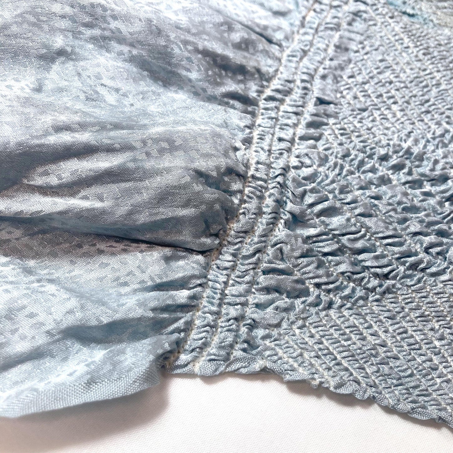 Vintage kimono accessories set - powder blue obiage and pastel-gold obijime