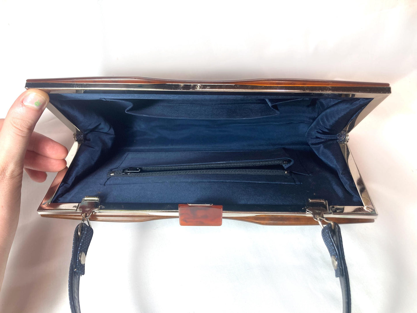 Vintage kimono handbag Ooshima tsumugi - red silk taffeta with abstract pattern