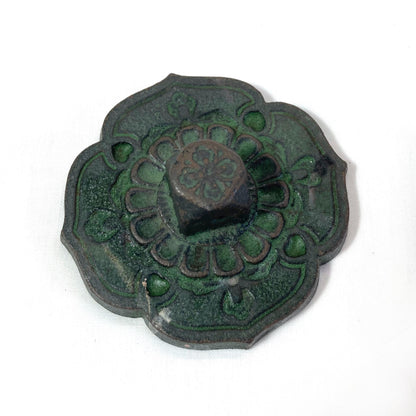 Japanese iron cast paperweight - ornament from Byodo-in temple