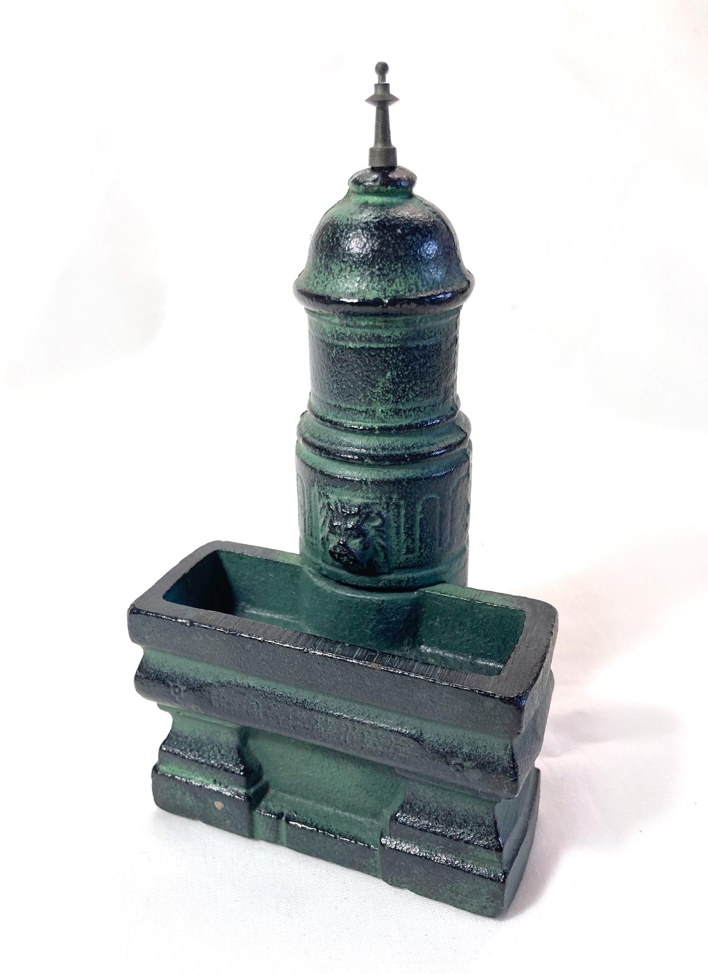 Japanese iron cast paperweight - water fountain